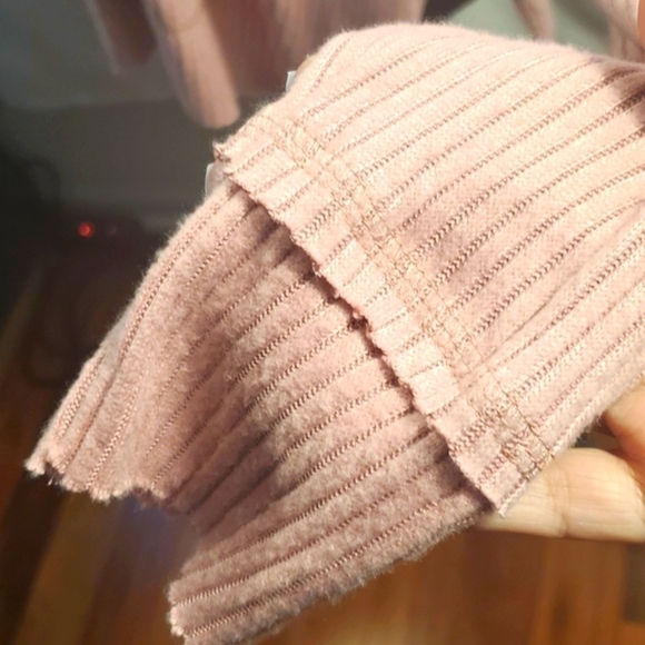 Wild Fable Pink pull over long sleeve Waffle shirt Size Small New - Picture 6 of 13